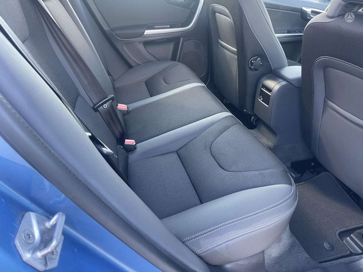 Volvo V60, 2.0 l., Универсал