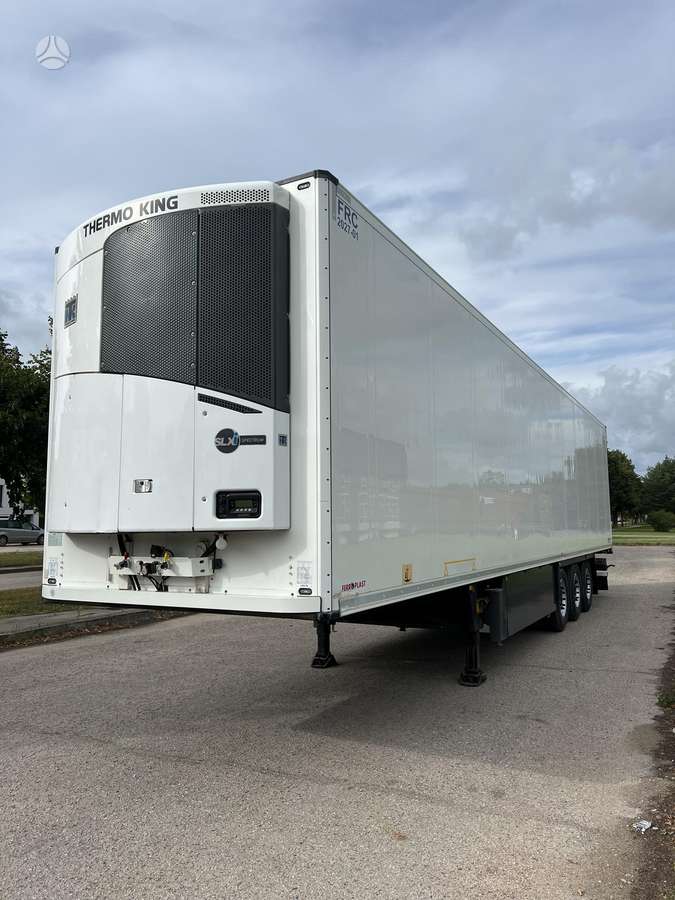 Schmitz Double Deck, šaldytuvai