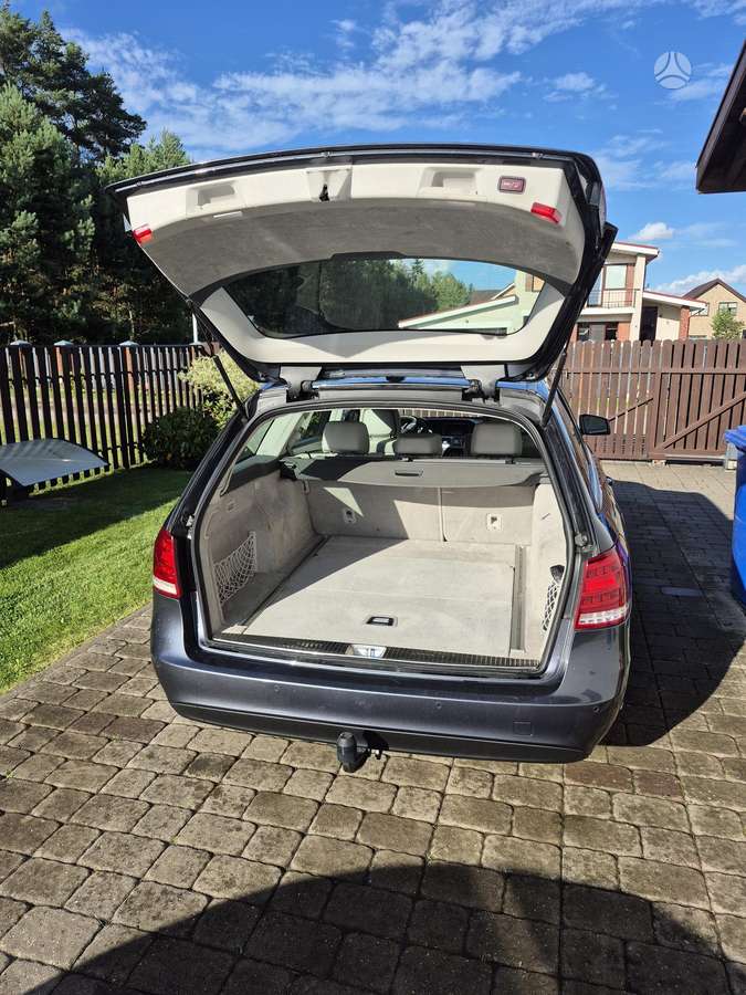 Mercedes-Benz E200, 2.0 l., Универсал