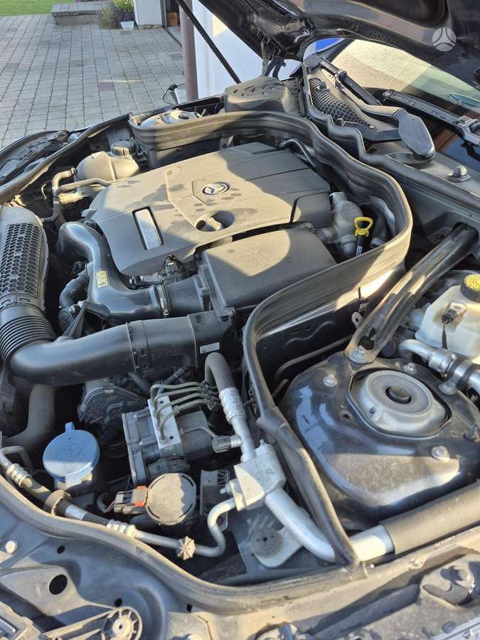 Mercedes-Benz E200, 2.0 l., Универсал