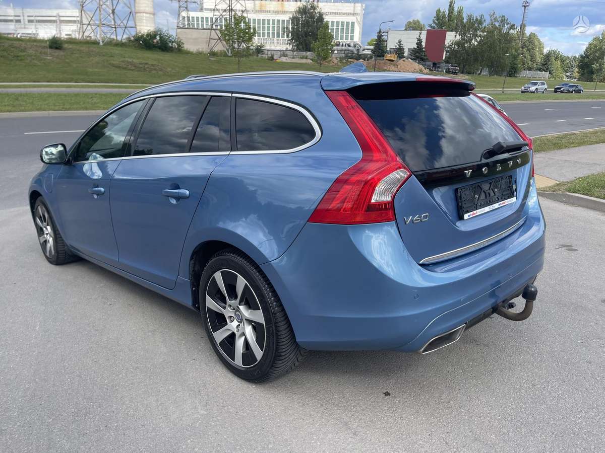 Volvo V60, 2.4 l., Универсал