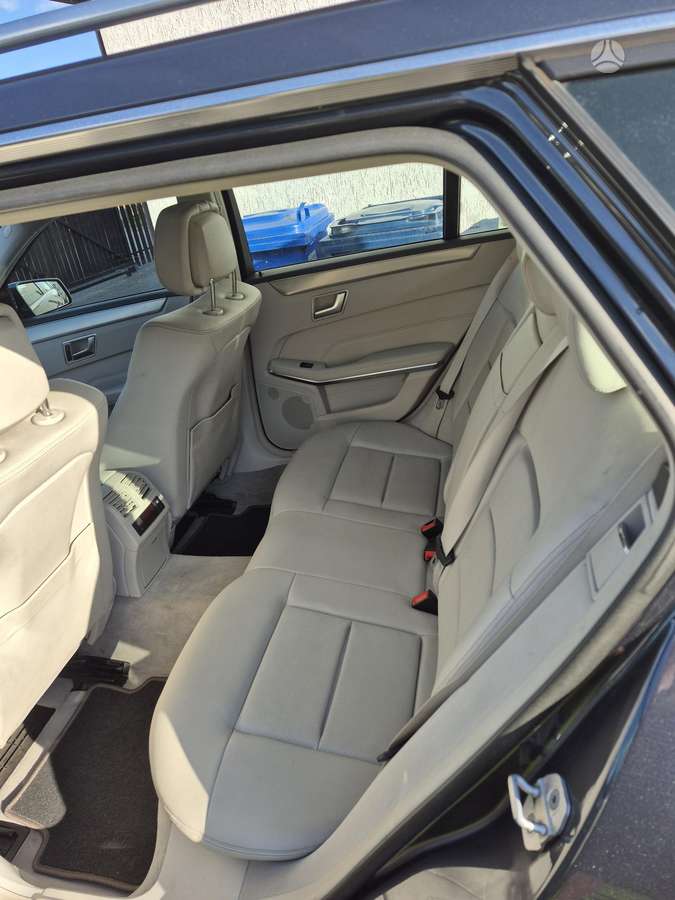 Mercedes-Benz E200, 2.0 l., Универсал