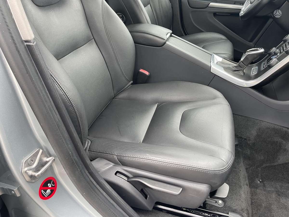 Volvo V60, 2.4 l., Универсал