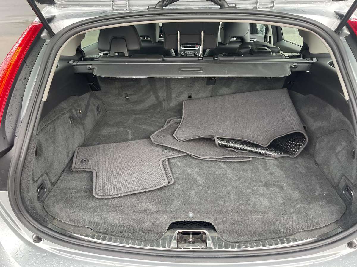 Volvo V60, 2.4 l., Универсал