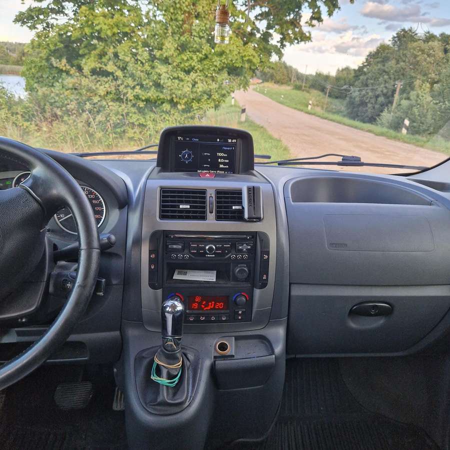 Citroen Jumpy, 2.0 l., passenger minibus