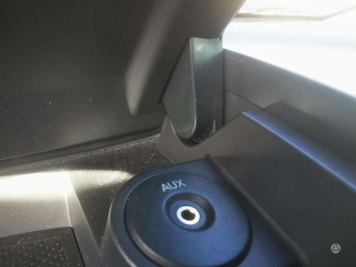 Nissan Note, 1.6 l., hatchback