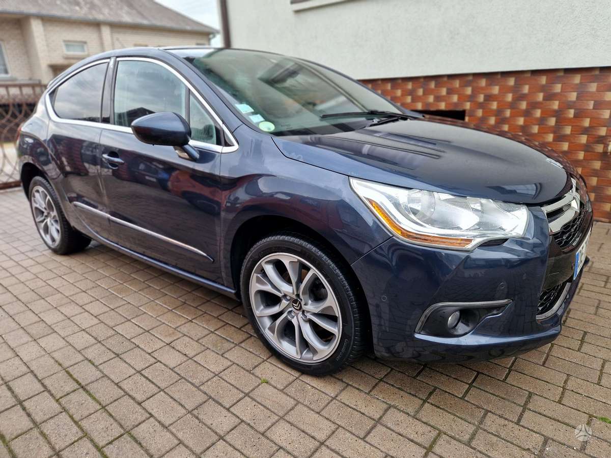 Citroen DS4, 2.0 l., Хэтчбек