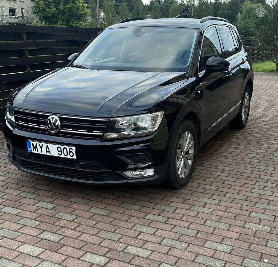Volkswagen Tiguan - 4