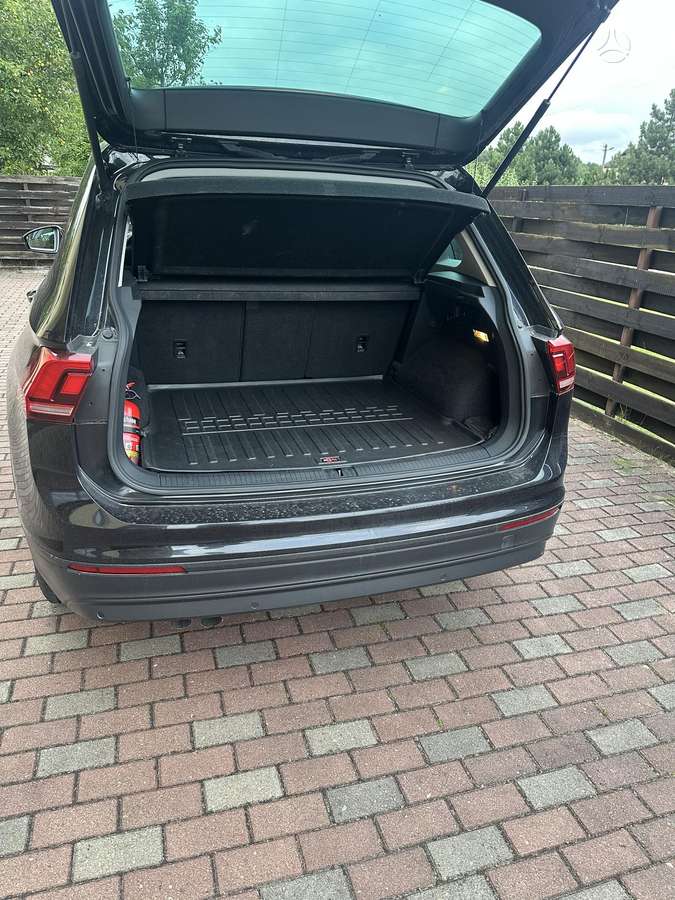 Volkswagen Tiguan - 6