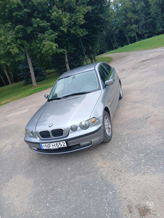 BMW 320, 2.0 l., Хэтчбек