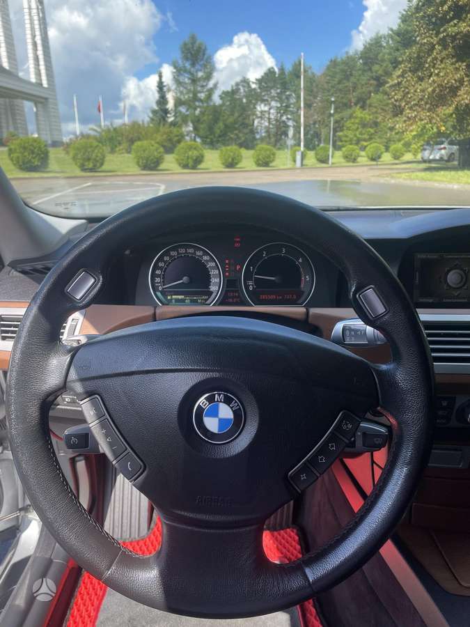 BMW 730, 3.0 l., Седан