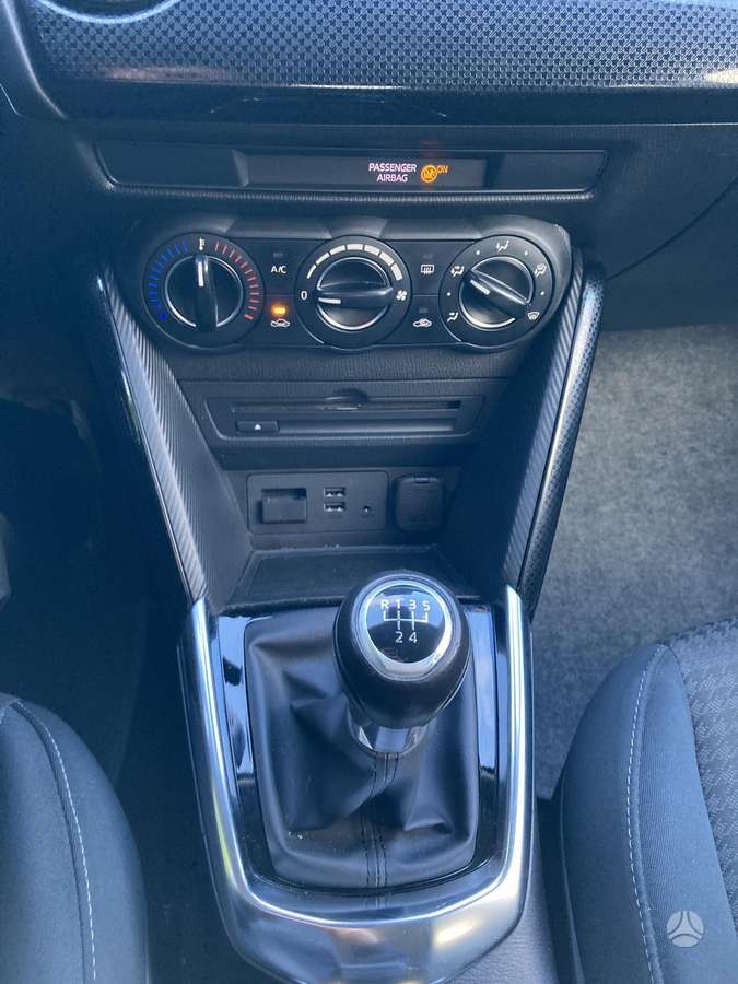 Mazda 2, 1.5 l., Хэтчбек