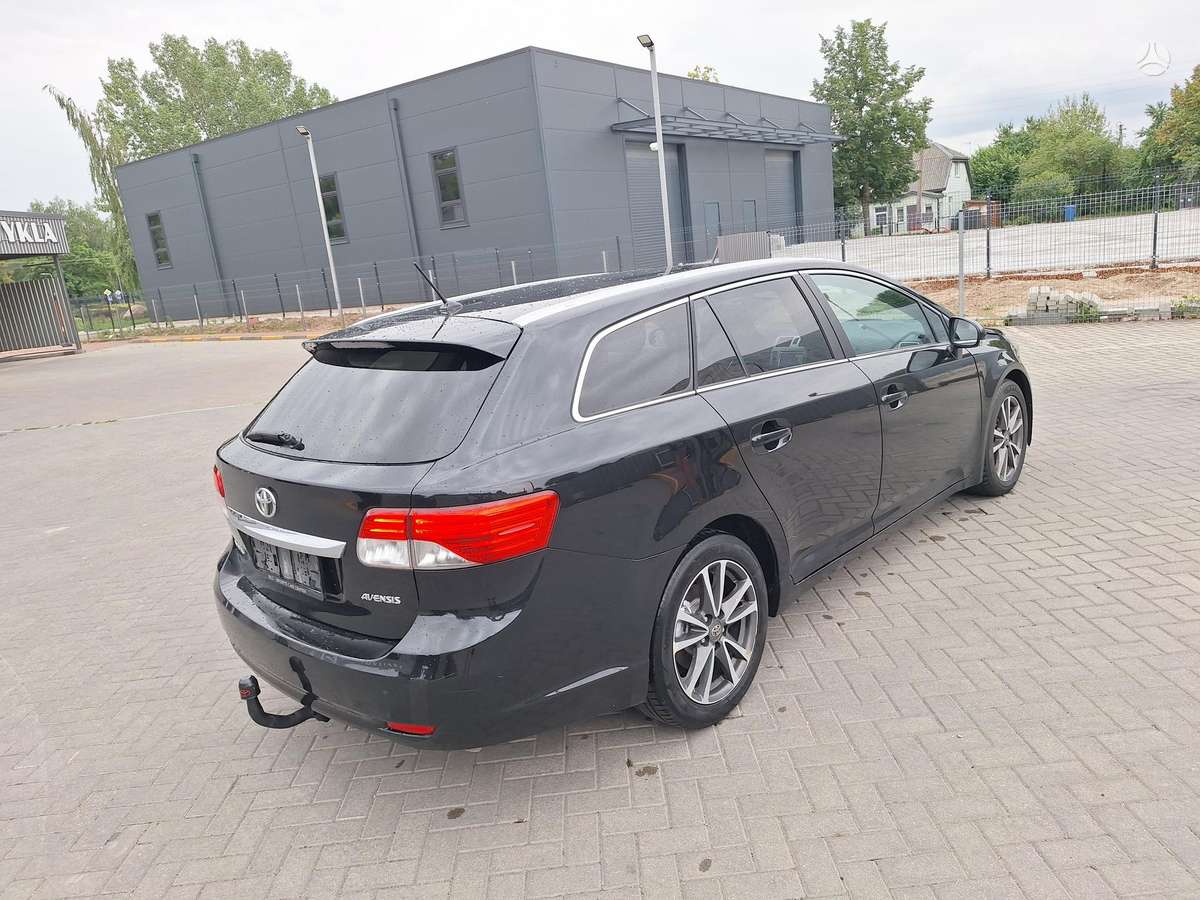 Toyota Avensis, 2.0 l., Универсал