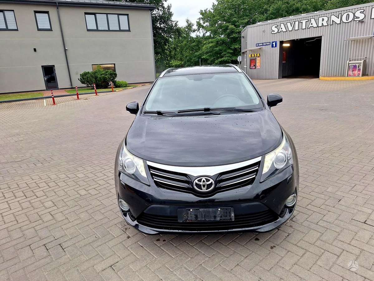 Toyota Avensis, 2.0 l., Универсал