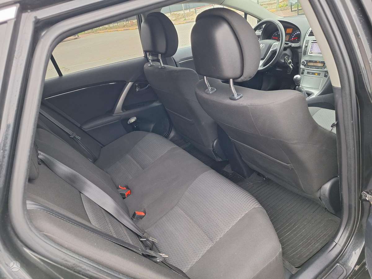 Toyota Avensis, 2.0 l., Универсал