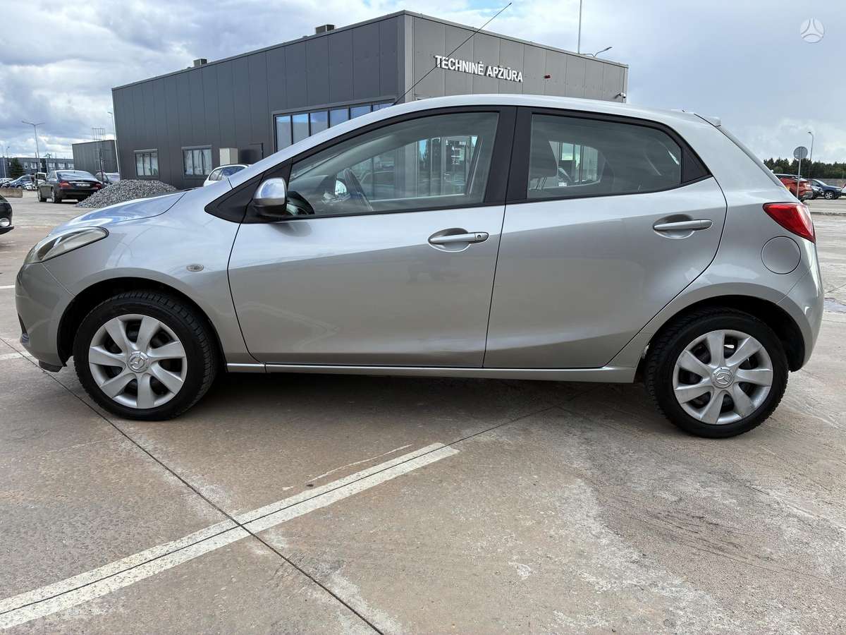 Mazda 2, 1.4 l., hatchback