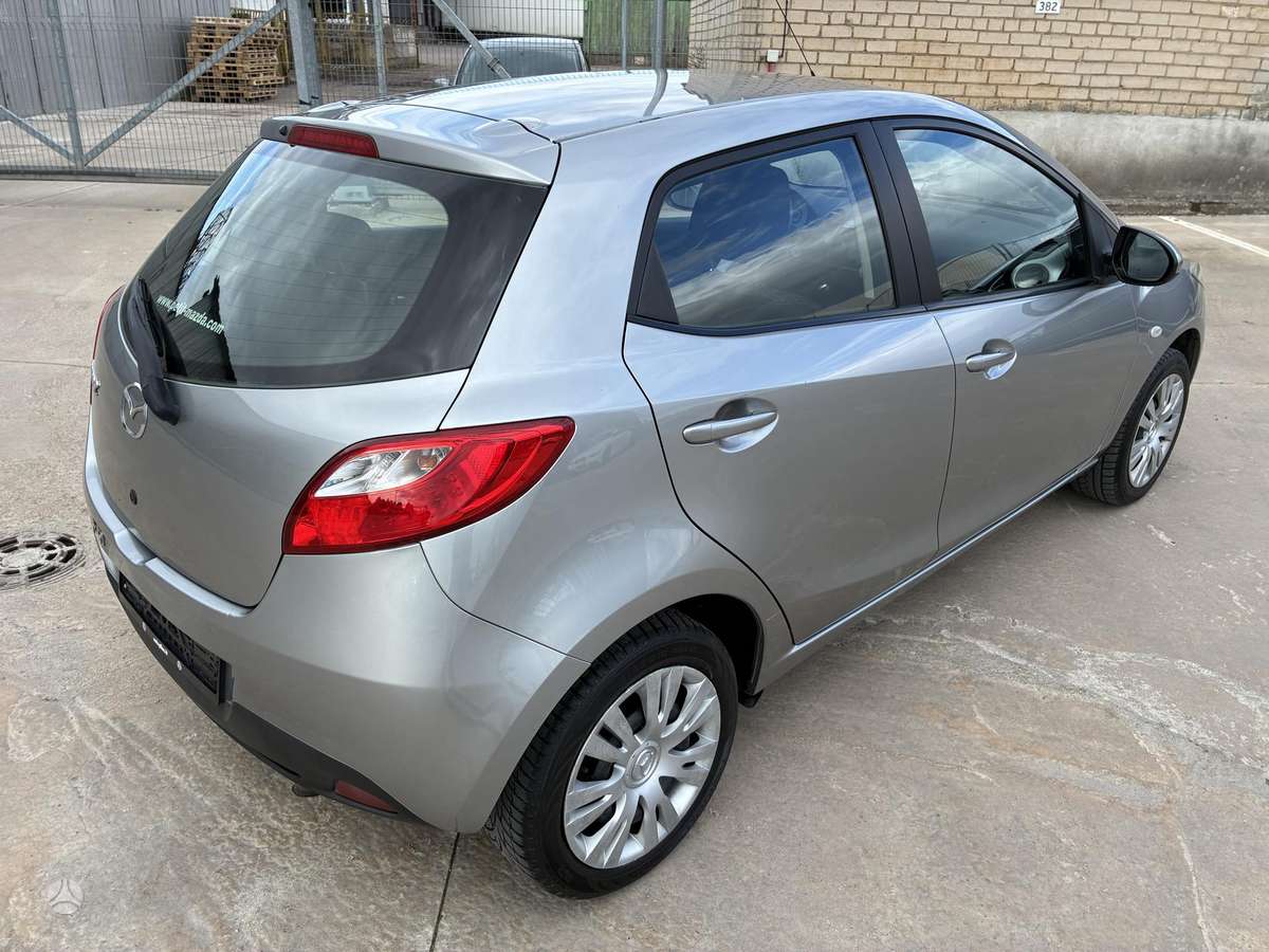 Mazda 2, 1.4 l., hatchback