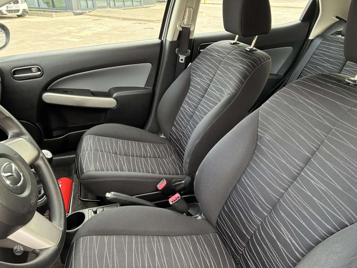 Mazda 2, 1.4 l., hatchback