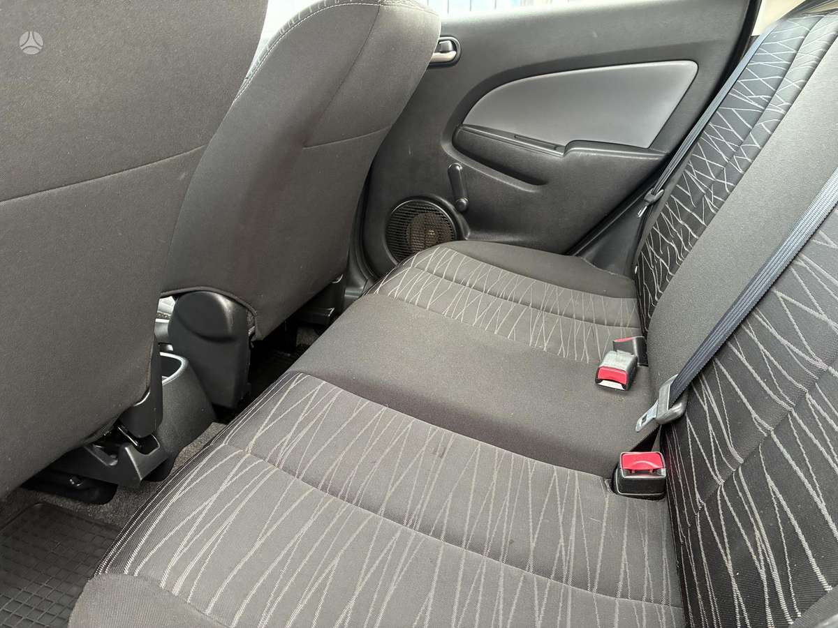 Mazda 2, 1.4 l., hatchback