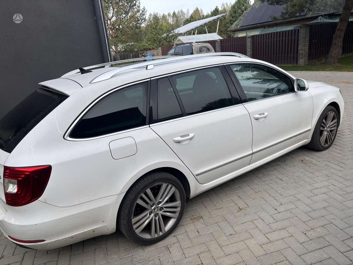 Skoda Superb, 2.0 l., Универсал