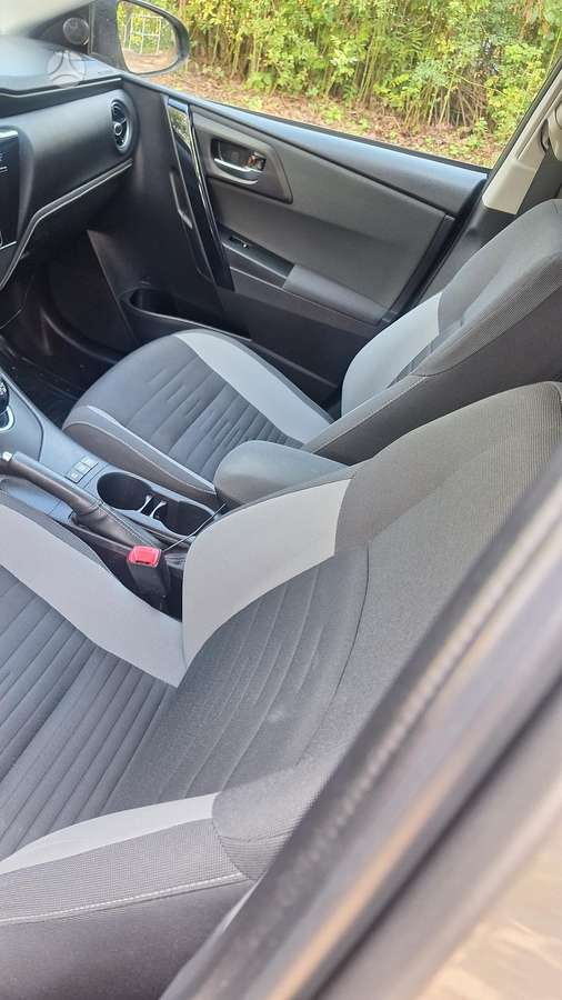 Toyota Auris - 9