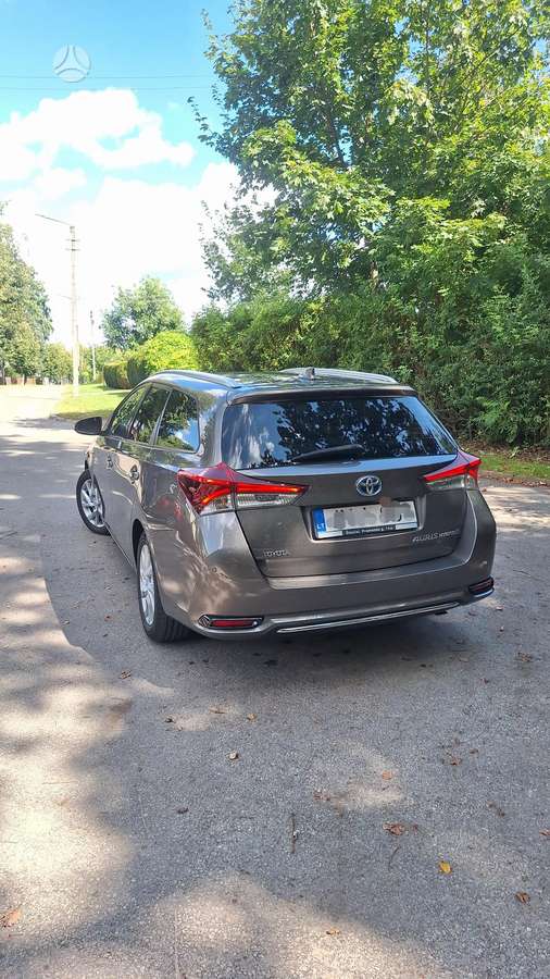 Toyota Auris - 6