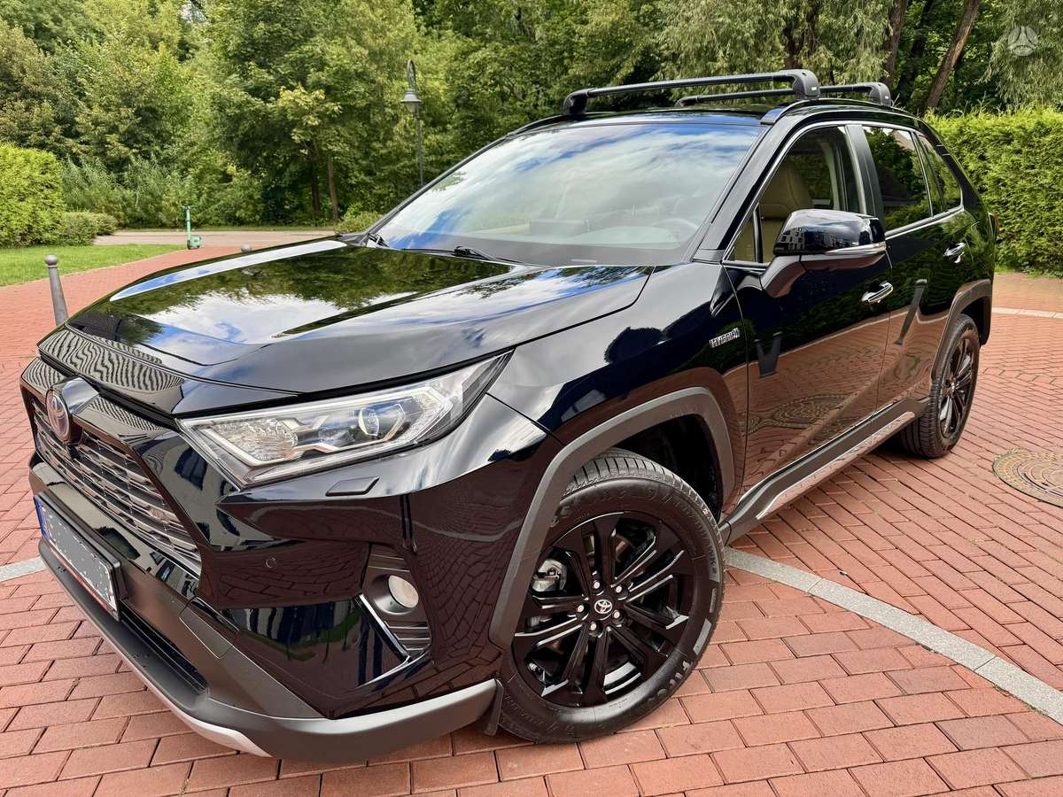 Toyota RAV4 - 4