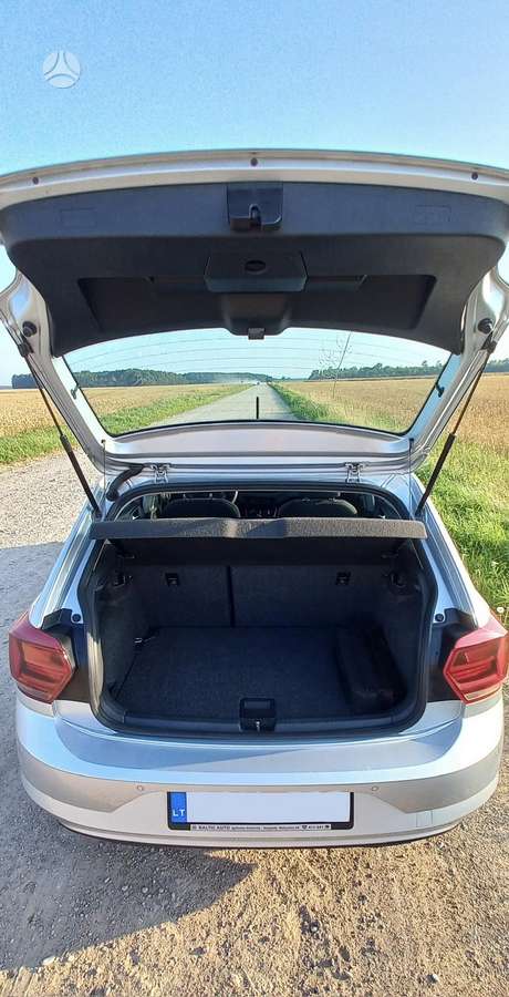 Volkswagen Polo - 4