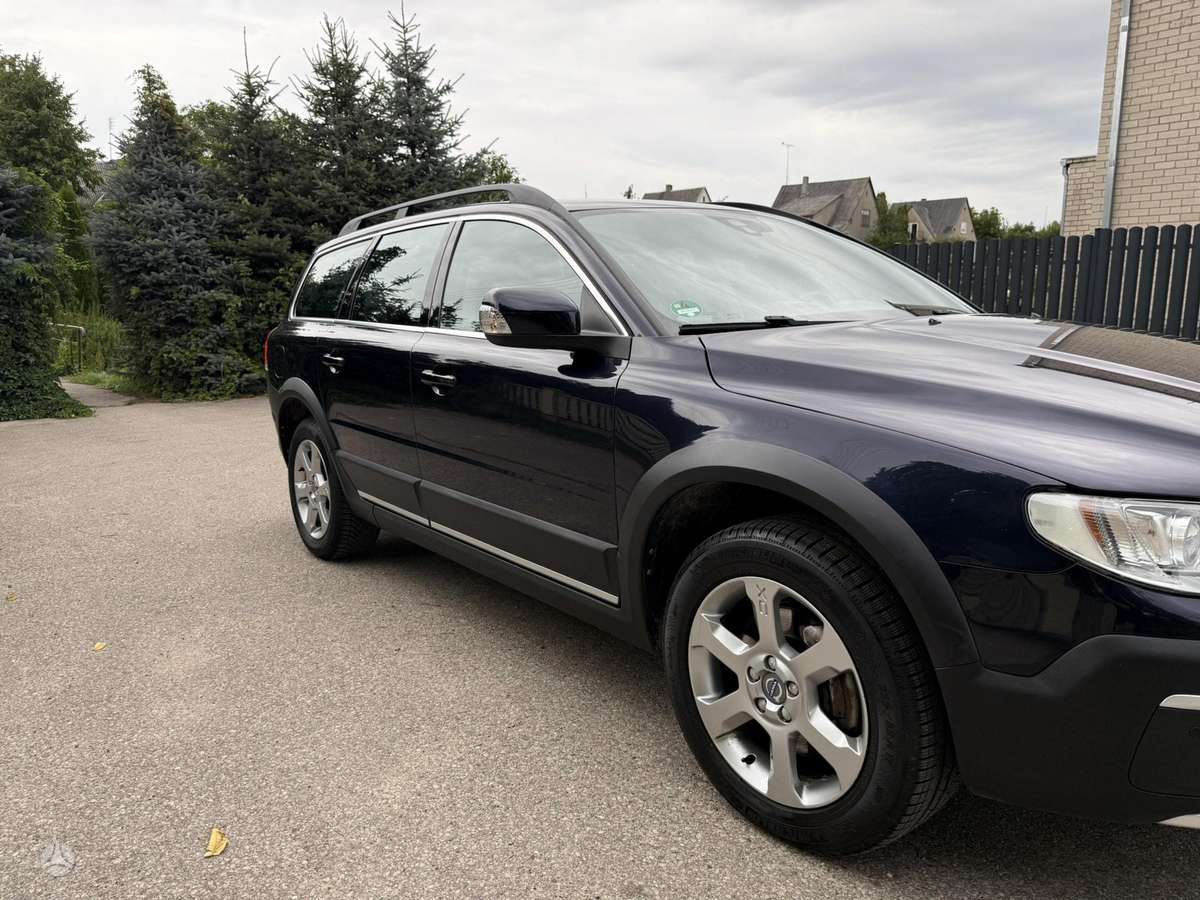 Volvo XC70, 2.0 l., Универсал