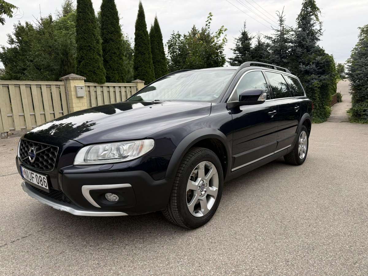 Volvo XC70, 2.0 l., Универсал