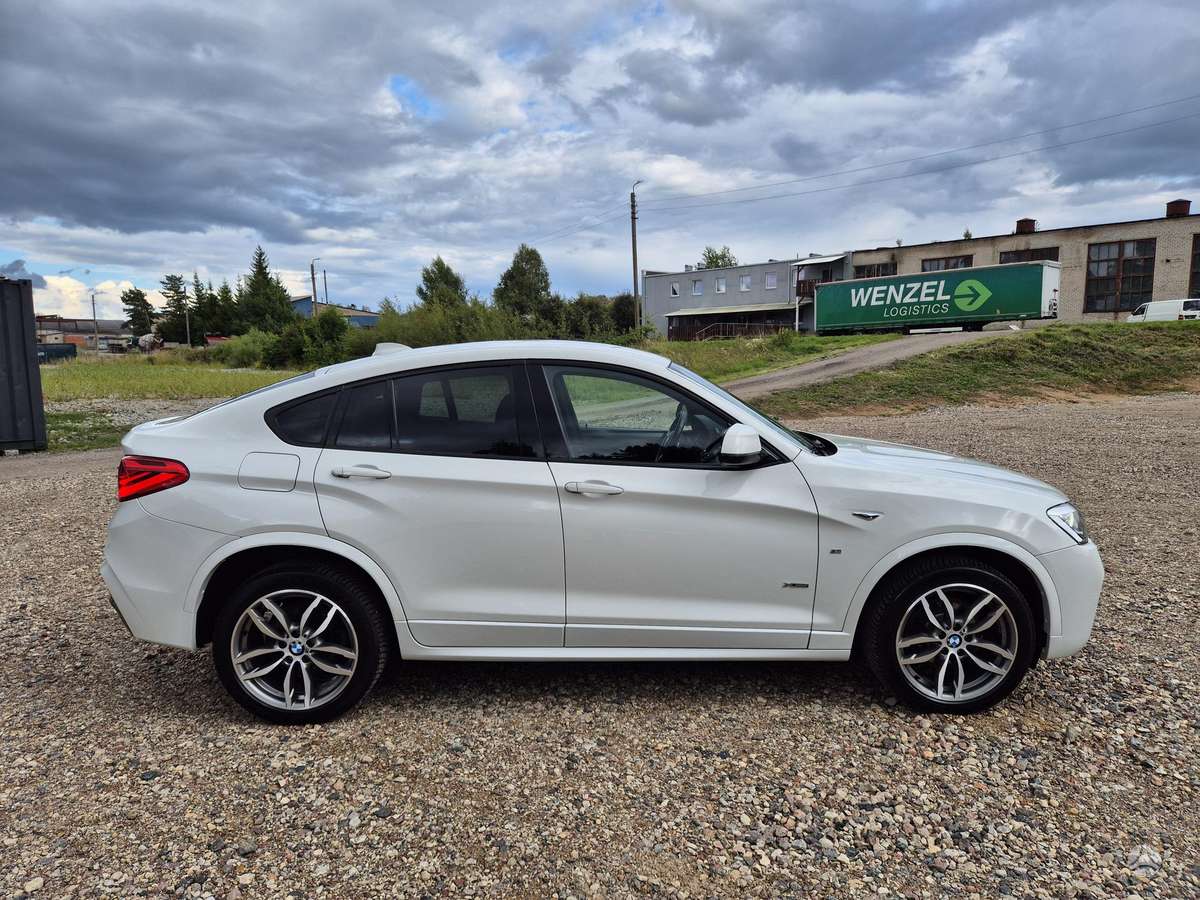 BMW X4, 3.0 l., off-road / crossover