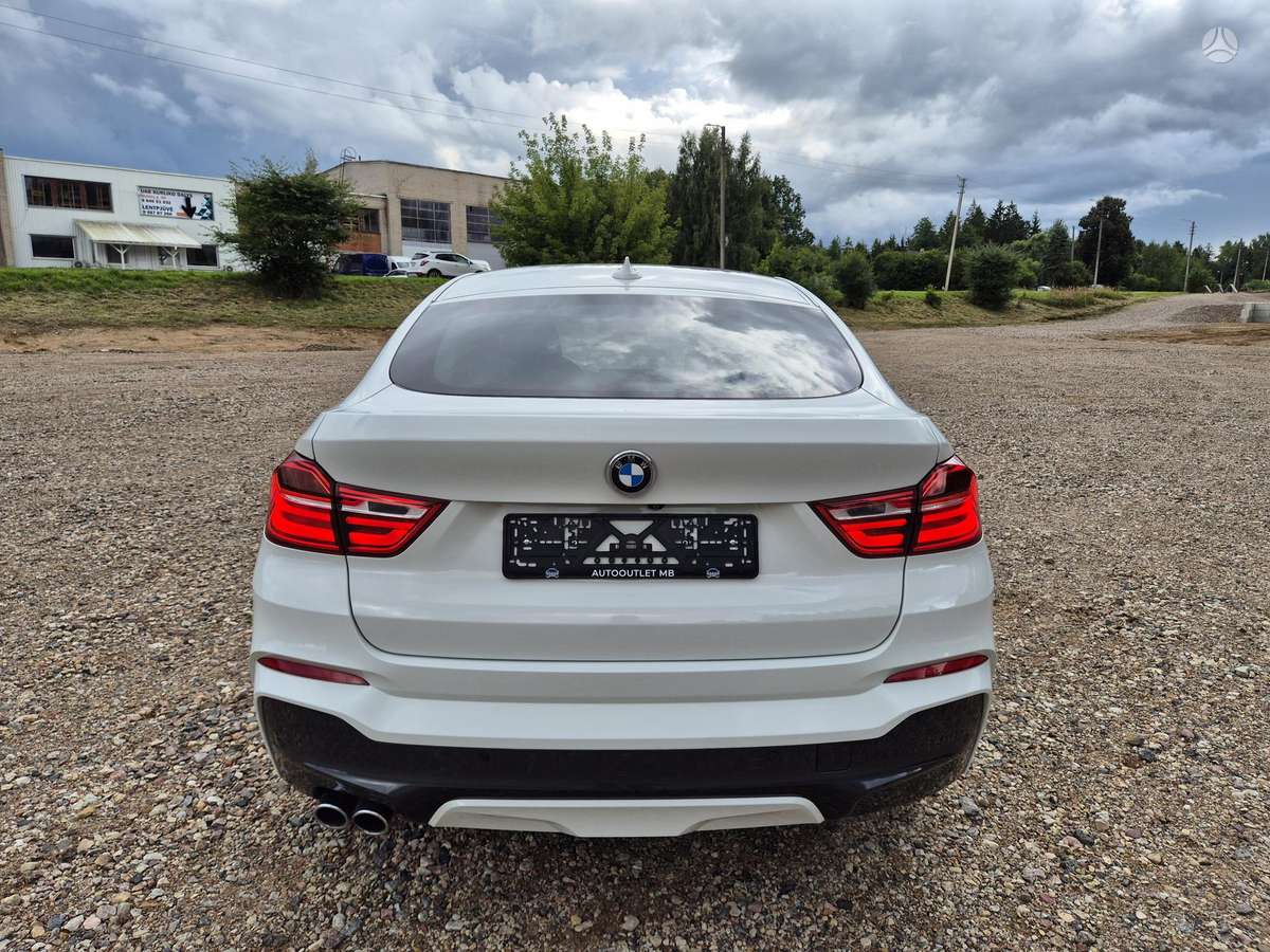 BMW X4, 3.0 l., off-road / crossover