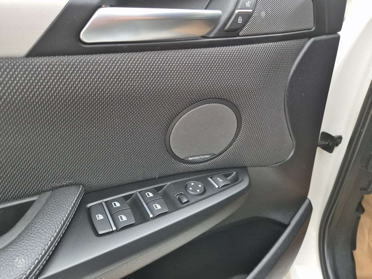 BMW X4, 3.0 l., off-road / crossover