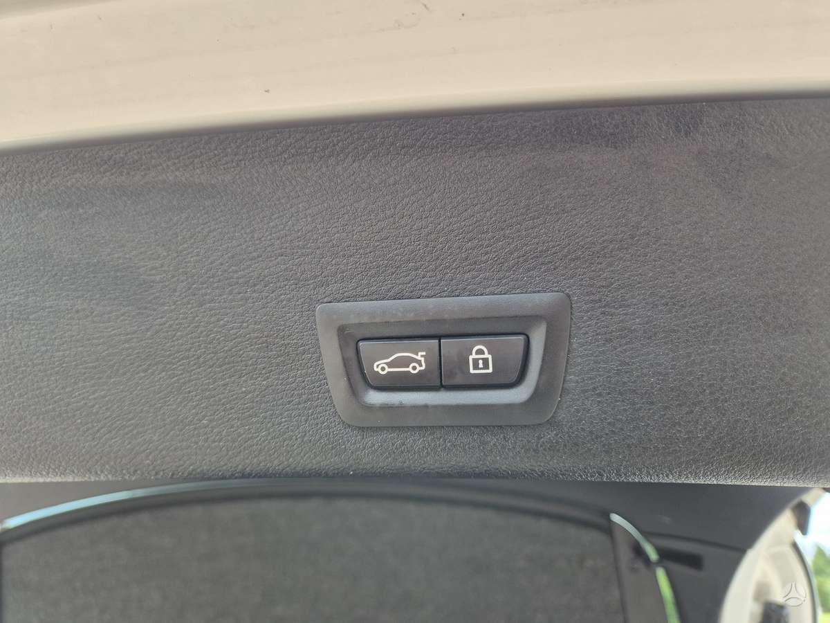 BMW X4, 3.0 l., off-road / crossover