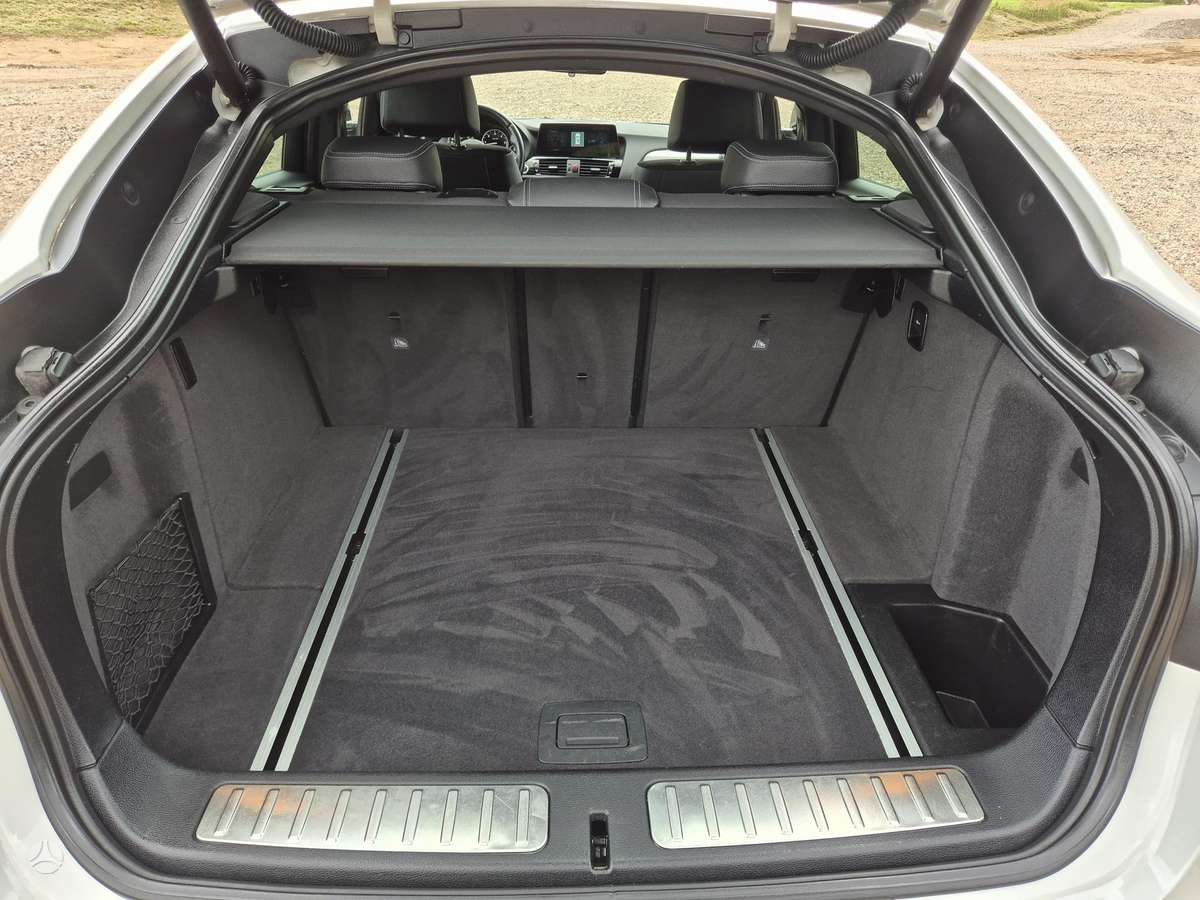 BMW X4, 3.0 l., off-road / crossover