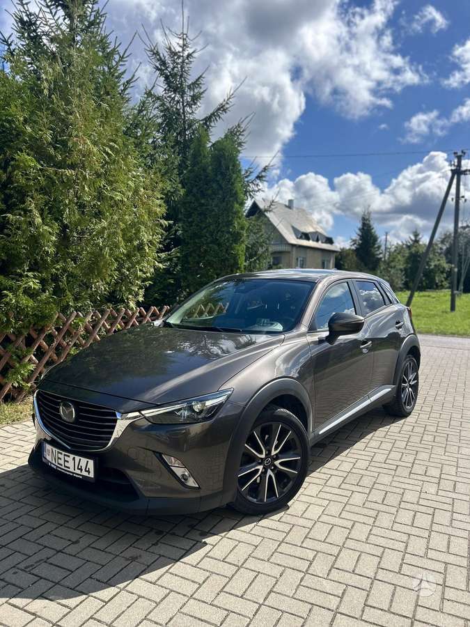 Mazda CX-3, 2.0 l., off-road / crossover