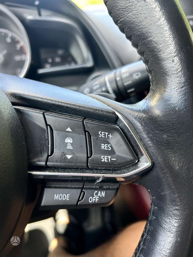 Mazda CX-3, 2.0 l., off-road / crossover
