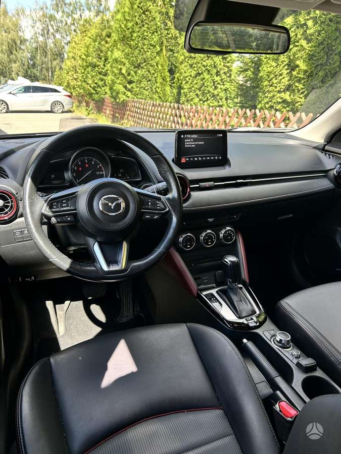 Mazda CX-3, 2.0 l., off-road / crossover