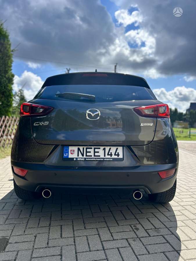 Mazda CX-3, 2.0 l., off-road / crossover
