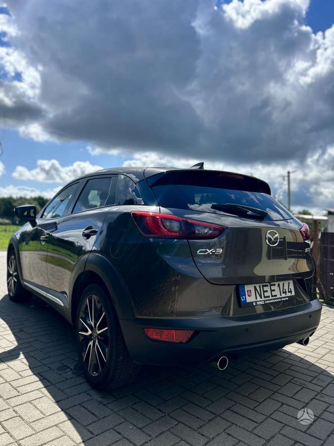 Mazda CX-3, 2.0 l., off-road / crossover