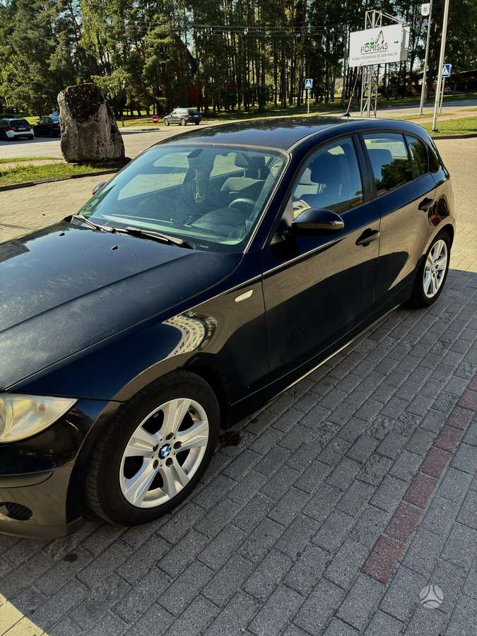 BMW 118, 2.0 l., Хэтчбек