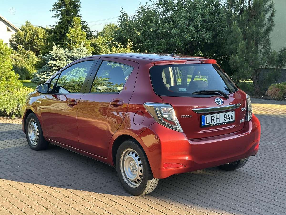 Toyota Yaris - 3