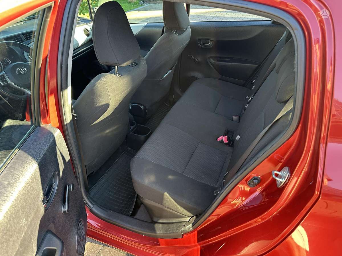 Toyota Yaris - 6