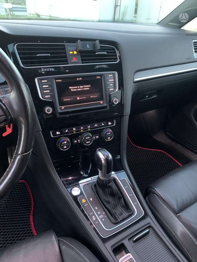 Volkswagen Golf, 2.0 l., Хэтчбек