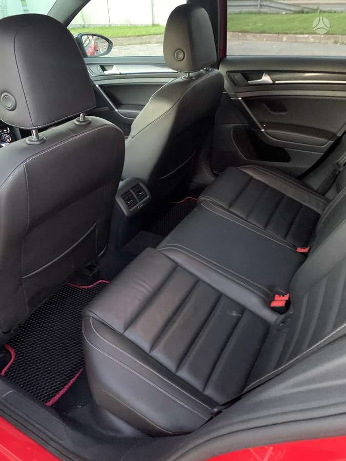 Volkswagen Golf, 2.0 l., Хэтчбек