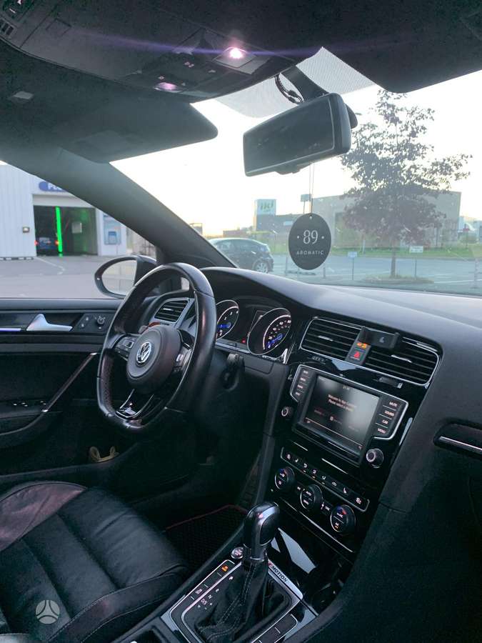 Volkswagen Golf, 2.0 l., hatchback