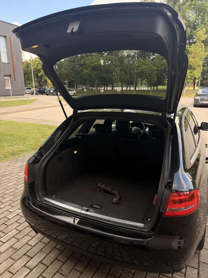 Audi A4, 2.0 l., universalas