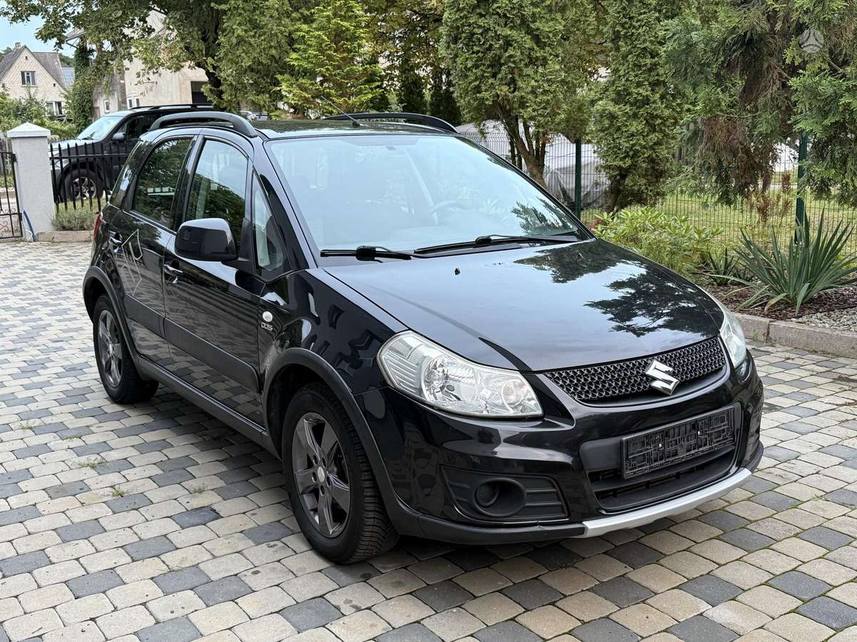 Suzuki SX4, 2.0 l., Хэтчбек
