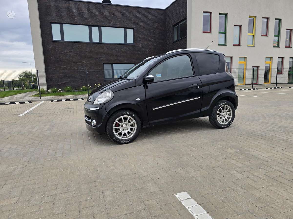 Microcar Mgo, 4.0 l., Хэтчбек