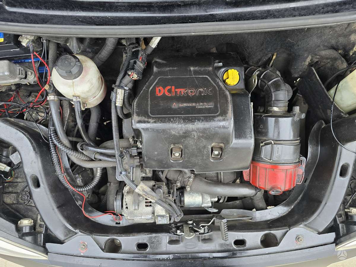 Microcar Mgo, 4.0 l., Хэтчбек